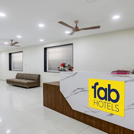 Fabhotel Mansarovar Inn Rāipur 外观 照片